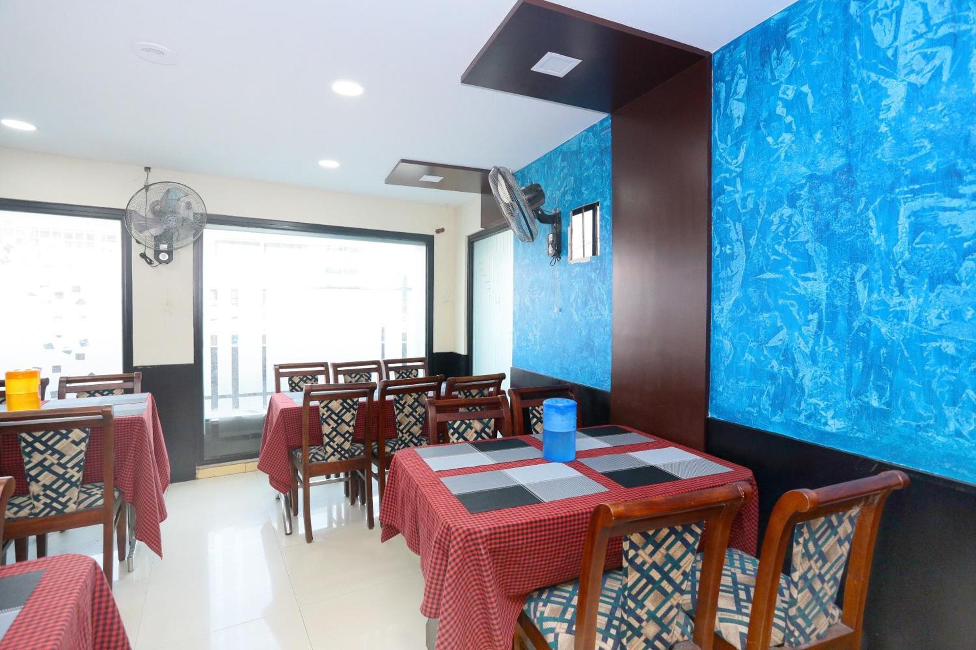 OYO 37929 Hotel Malabar Plaza Kochi Exterior foto