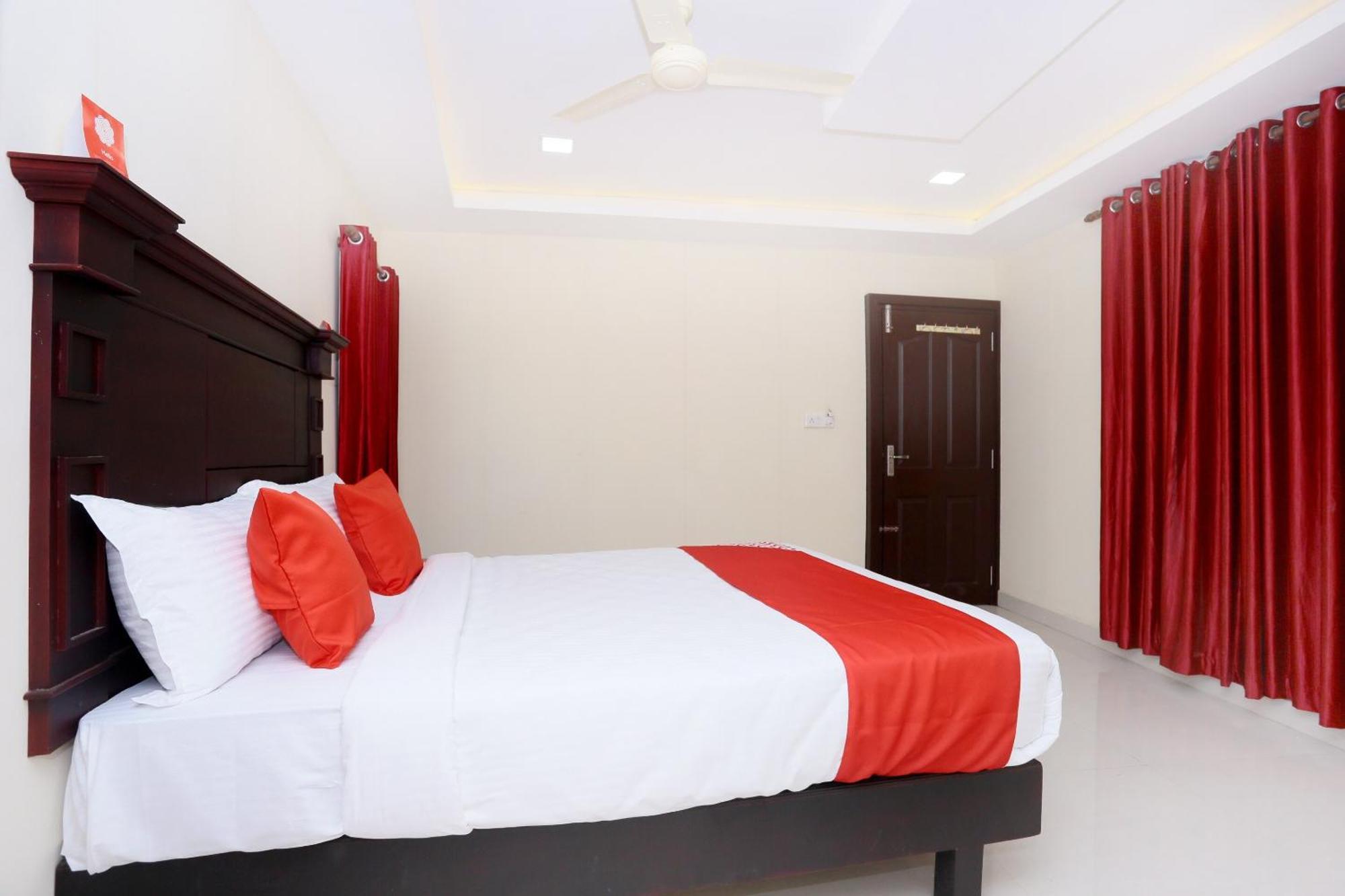 OYO 37929 Hotel Malabar Plaza Kochi Exterior foto
